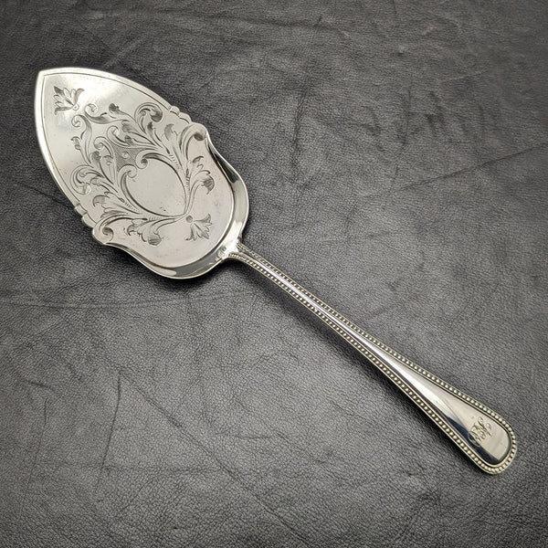 Late 19th century British antique silver plate server
